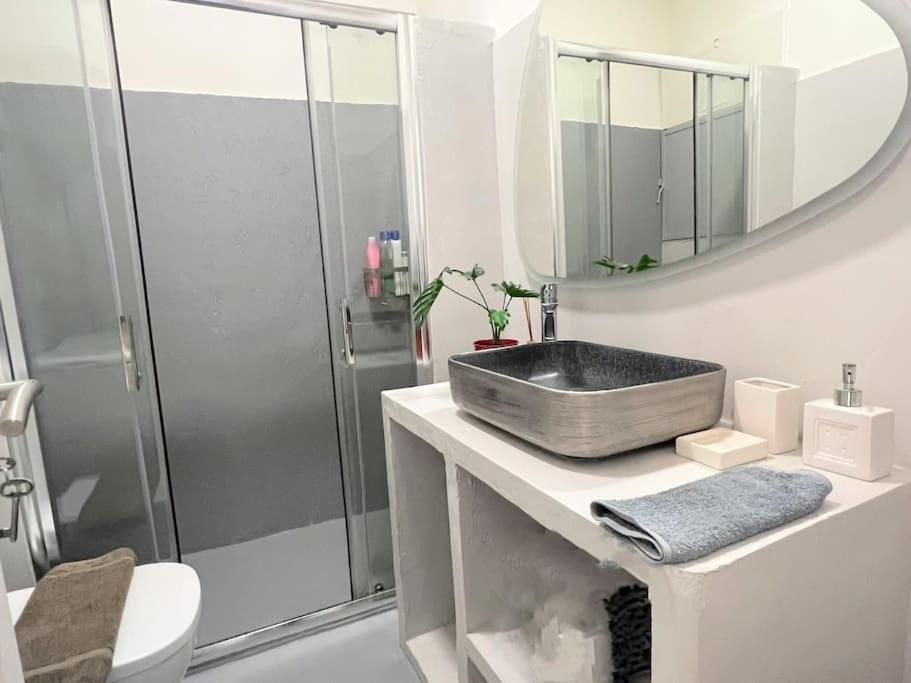 2Bdr Boutique Full Apt In Plaka Athens Luaran gambar
