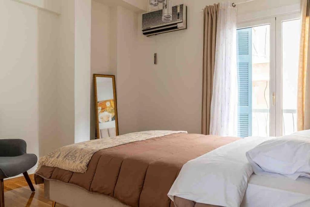 2Bdr Boutique Full Apt In Plaka Athens Luaran gambar