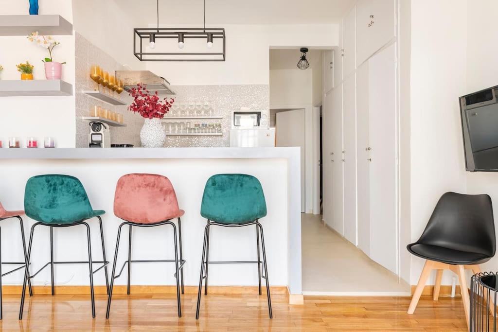 2Bdr Boutique Full Apt In Plaka Athens Luaran gambar